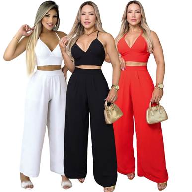Pessoas em pé posando para foto
O conteúdo gerado por IA pode estar incorreto.