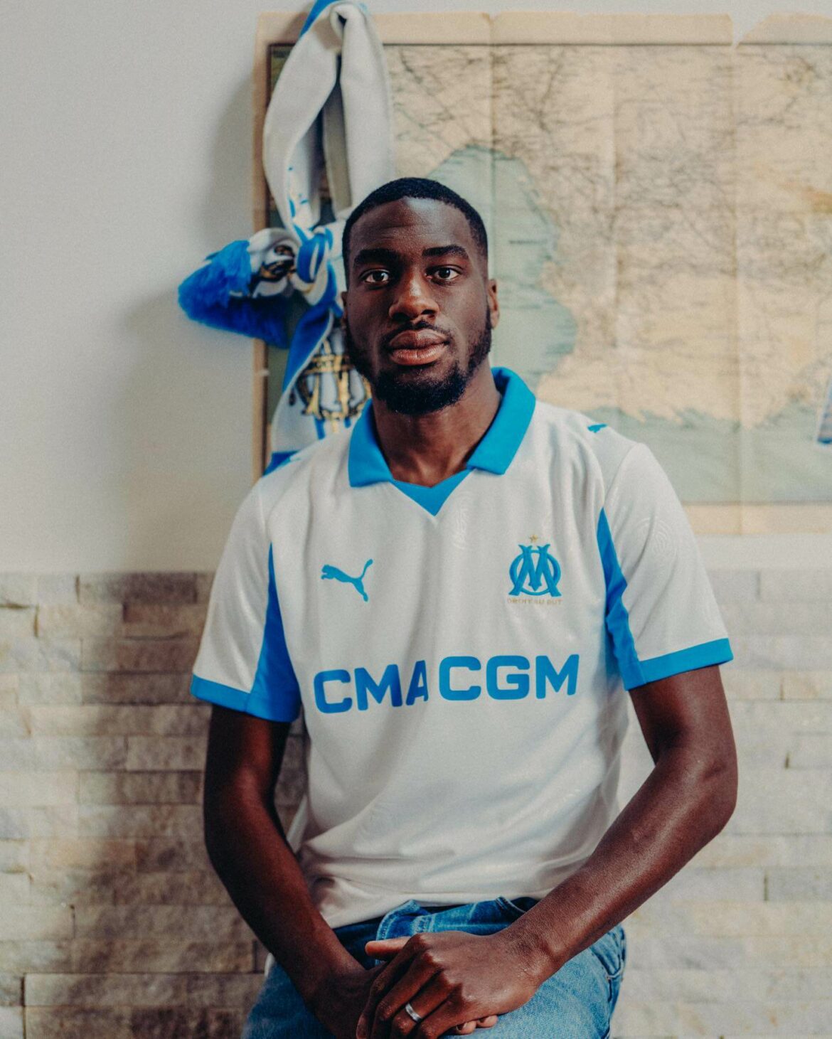 Camisa Olympique de Marseille 2025/26 Puma - Jogador em campo