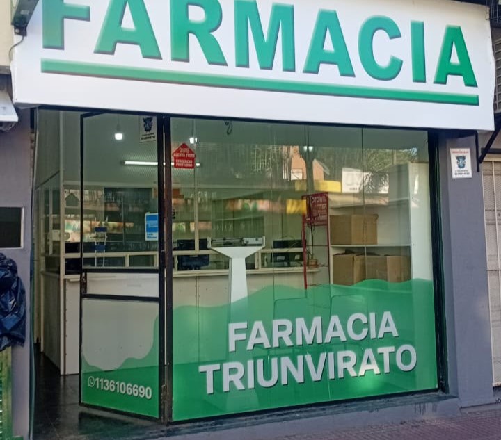 Farmacia triunvirato
