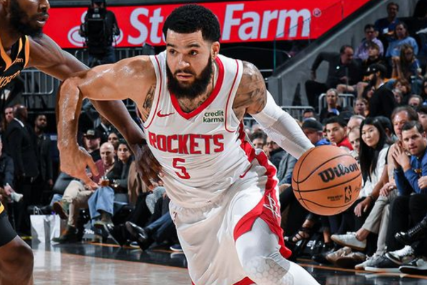 Regata Association Edition Houston Rockets Nike 2019/25 Branca e Vermelha - Uma peça de vestuário única que celebra as vitórias icônicas da equipe na NBA, incorporando estilo e tradição esportiva | Tevo Sports