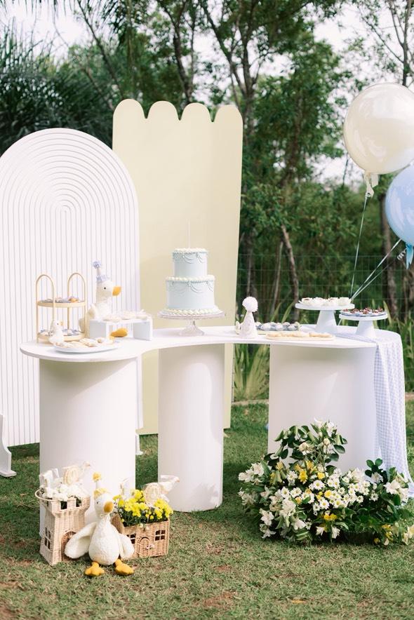 festa com os ganso em tamanho g em pelucia offwhite