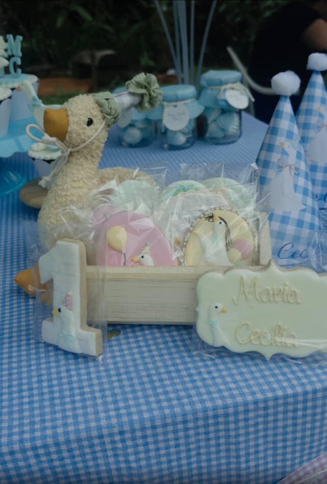 ganso mini em pelucia bege