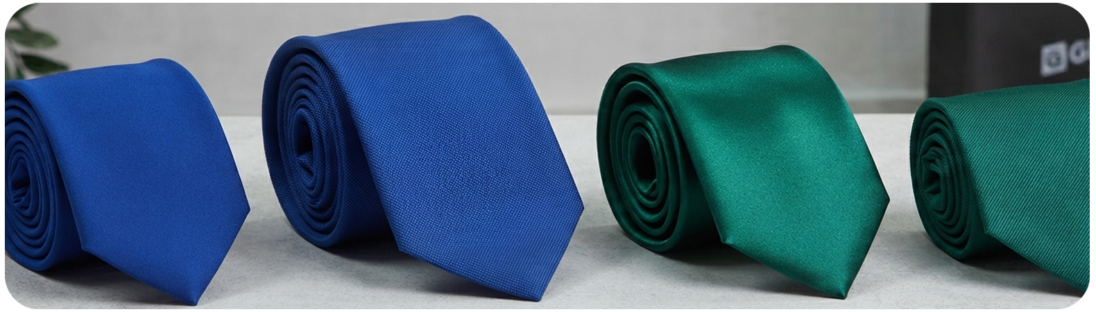 Comparação de cores de gravatas para formaturas e eventos especiais