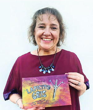 Valeria Medina Lapicito Gris