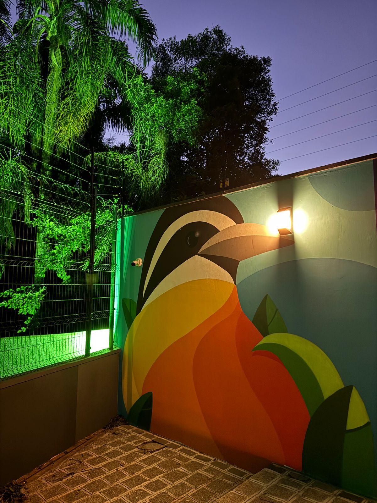 A arte urbana valoriza seu ambiente. Contratar artista para muralismo em curitiba. grafiteiro.