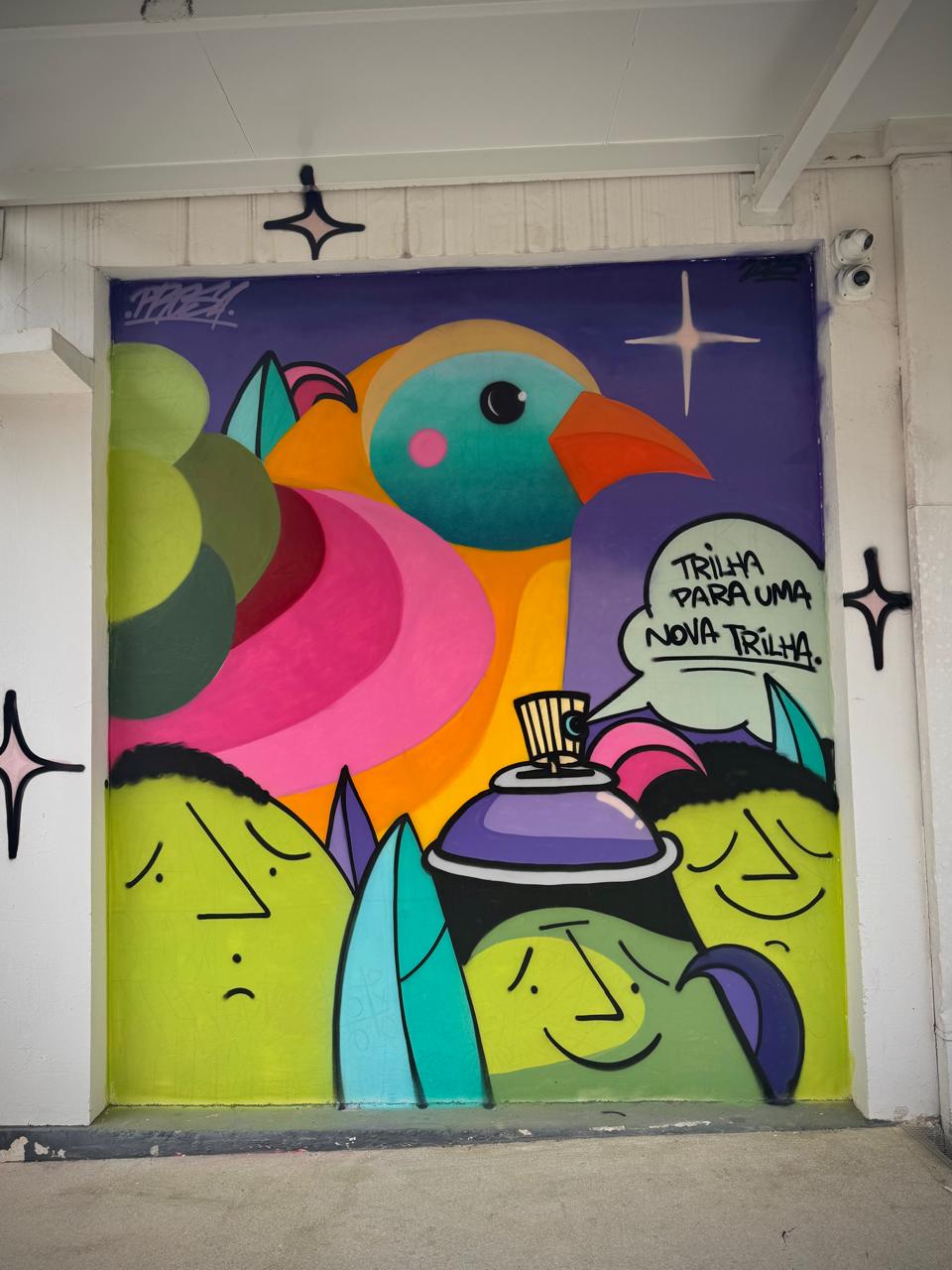 Mural de arte urbana em graffiti na Universidade Federal do Paraná - UFPR- Feito por diego Prosa