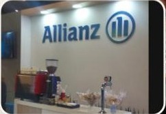 Estande de café no evento Allianz