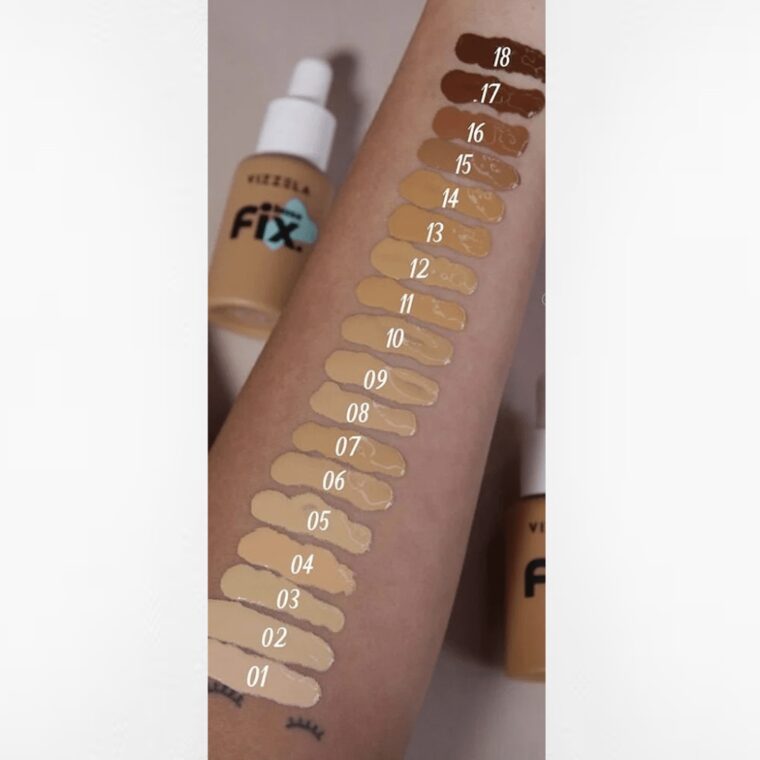 Swatches dos 18 tons da Base Líquida FIX Vizzela numerados de 01 a 18