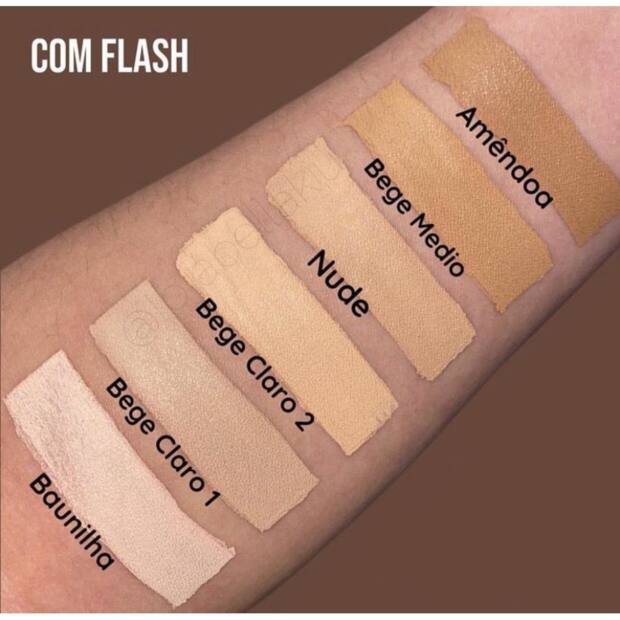 Swatches com flash dos tons Baunilha, Bege Claro 1, Bege Claro 2, Nude, Bege M&eacute;dio e Am&ecirc;ndoa da Base Velvet Skin