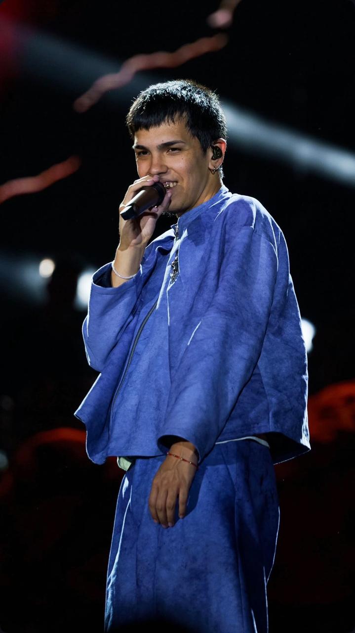 Milo J - Blue Jacket - Atelier Molina