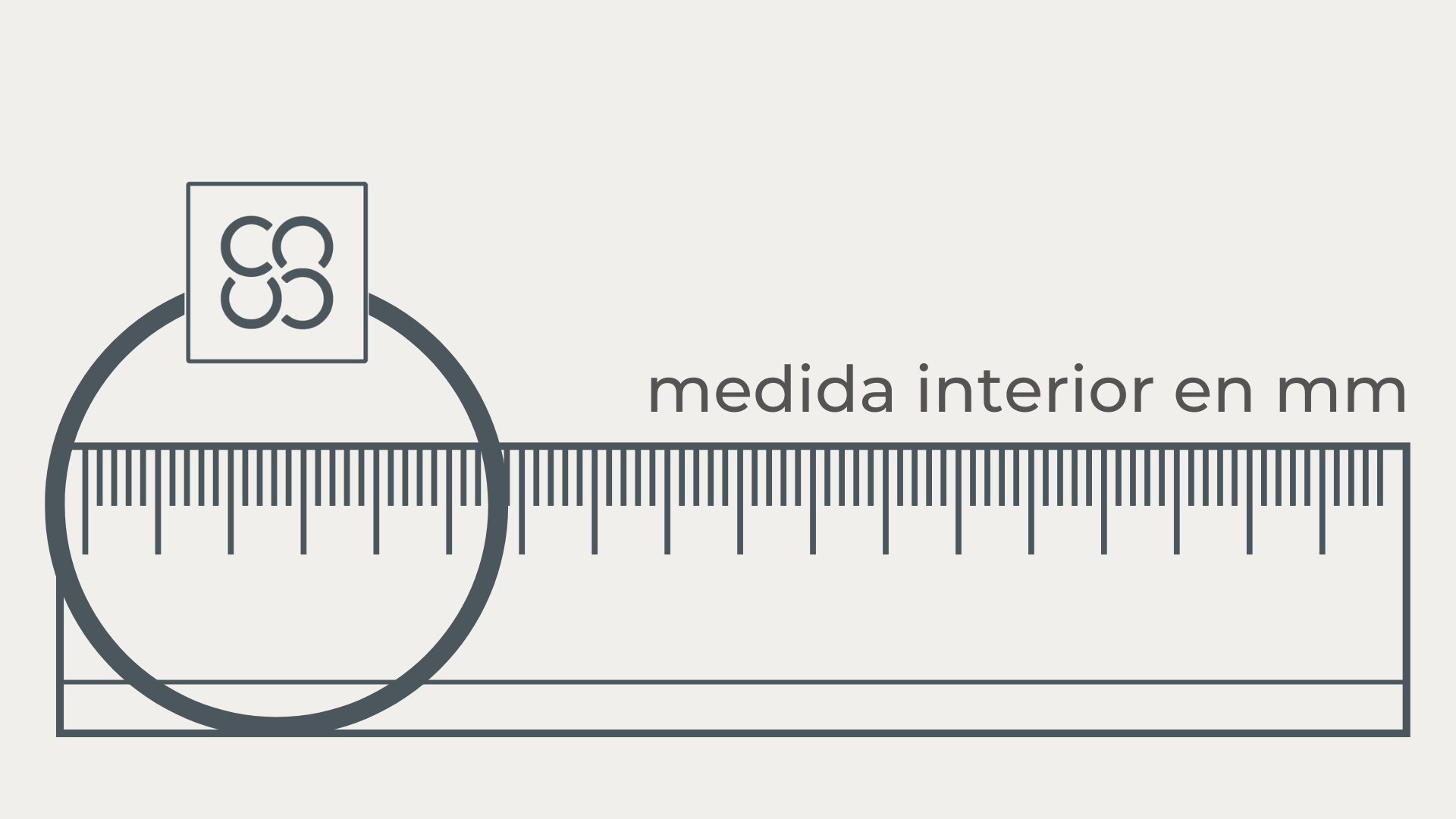 Una forma sencilla para saber tu talla es utilizar un anillo que tengas y medir con una regla los mm del interior del anillo como se muestra en la imagen.