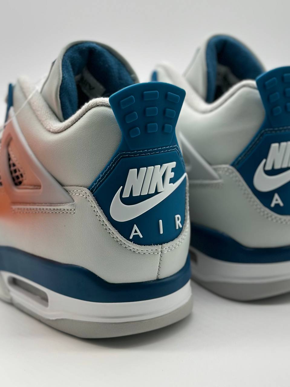 Jordan-4-Military-Blue-Talon-Yantax
