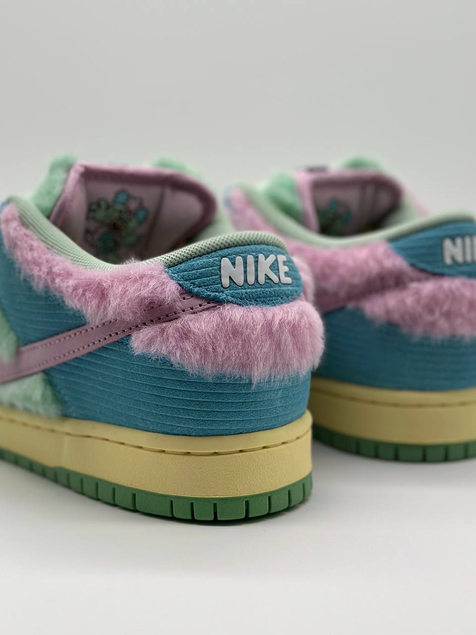 Nike-SB-Dunk-Low-Verdy-Visty