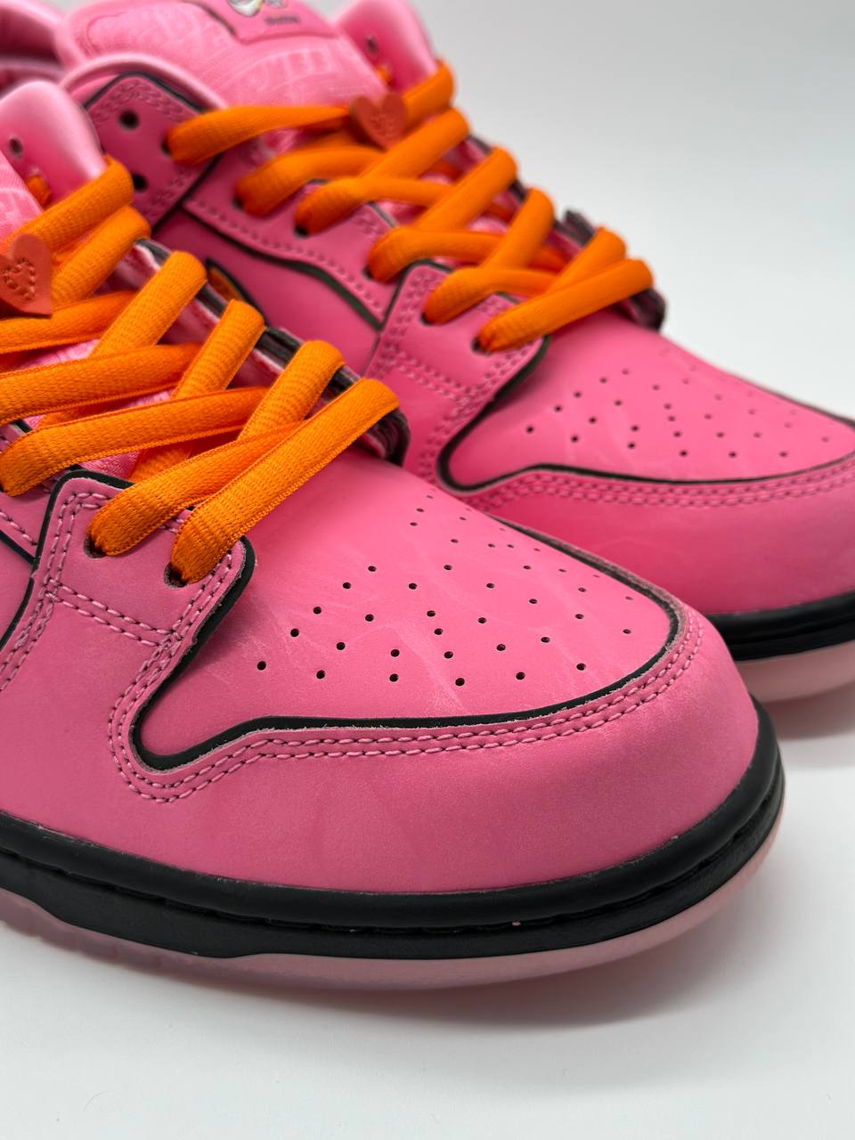 Nike-SB-Dunk-Low-Blossom-Upper