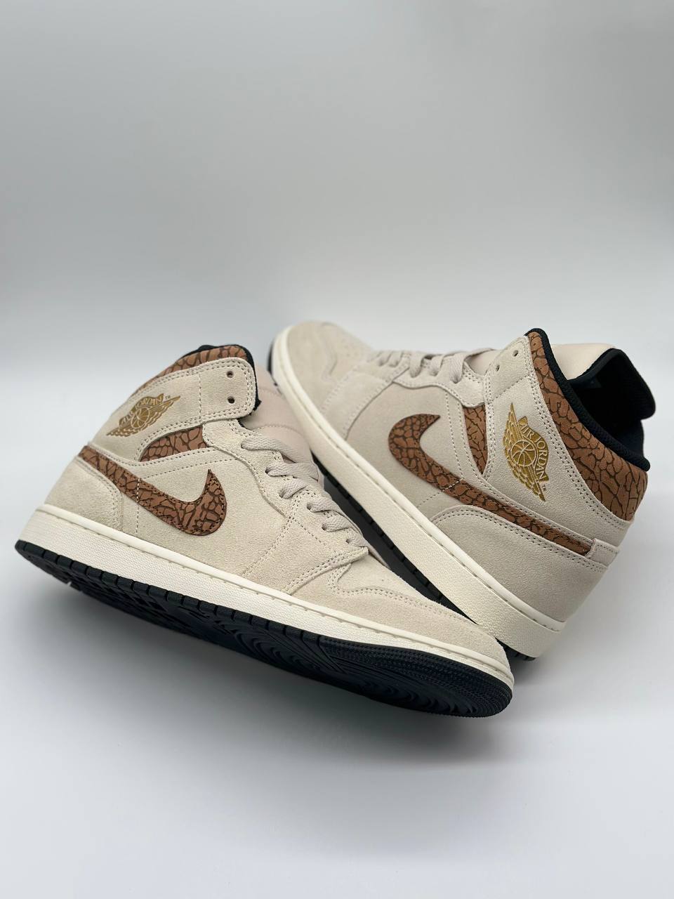 Jordan 1 Mid SE Brown Elephant