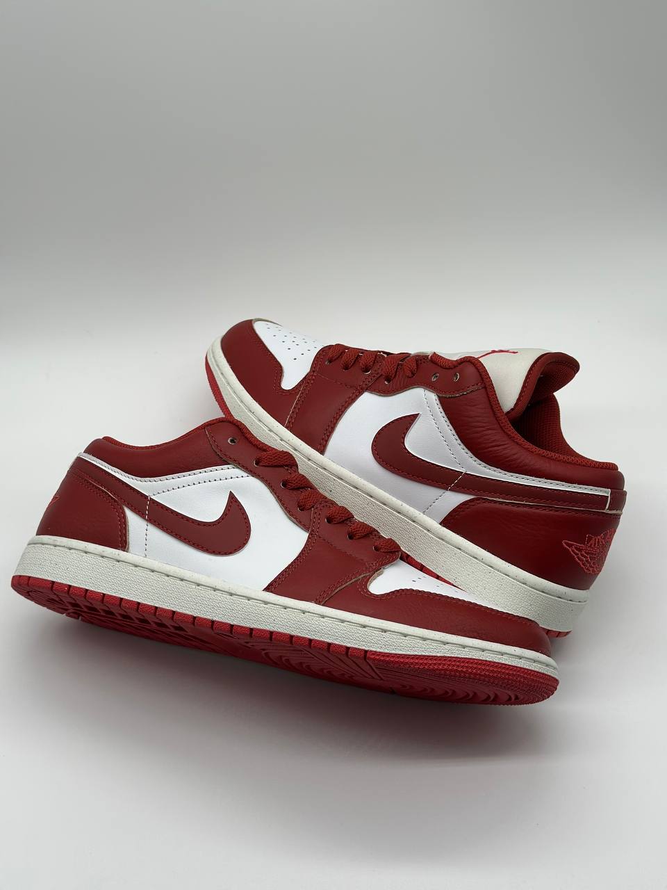 Jordan 1 Low Dune Red SE Yantax