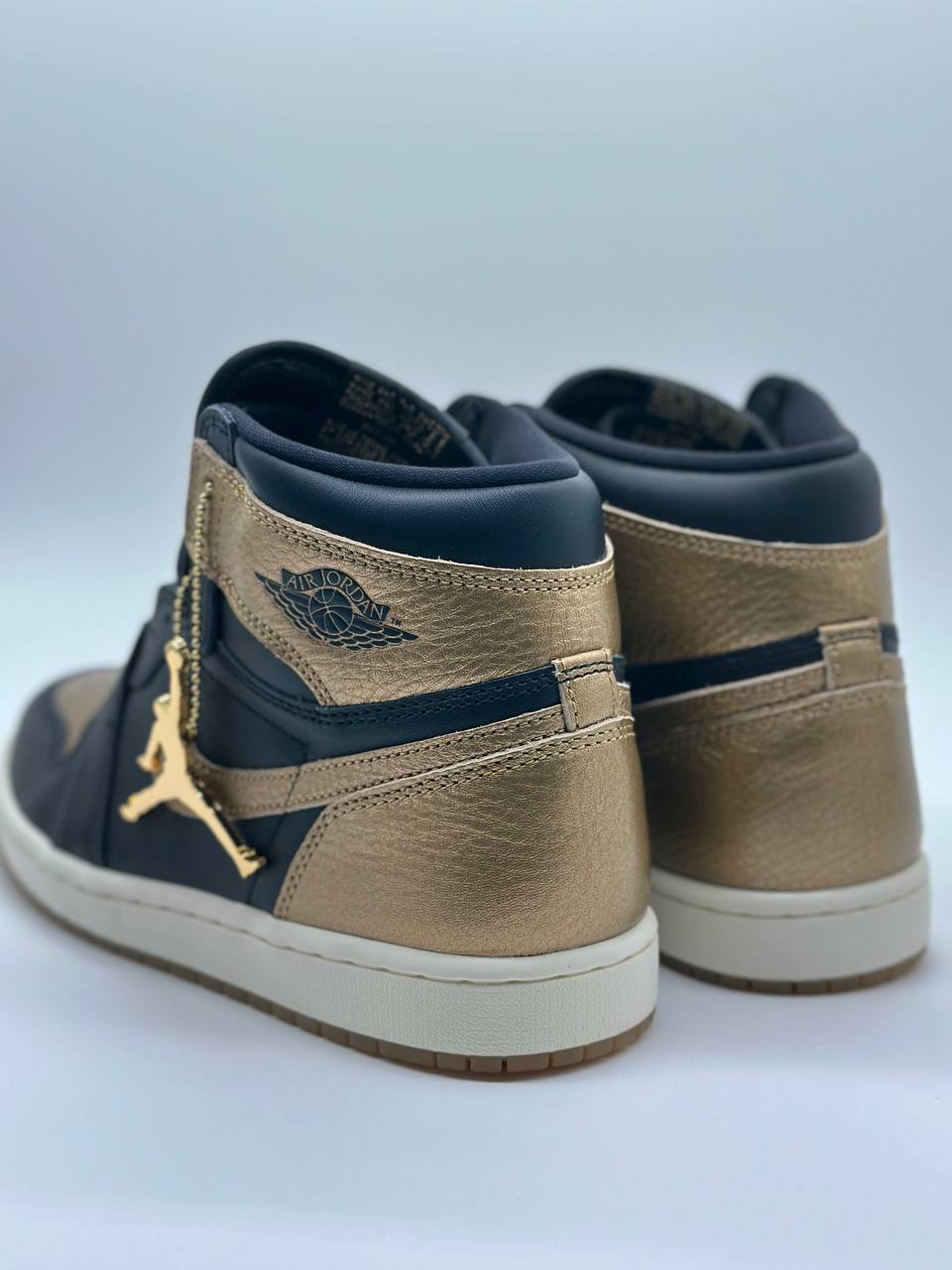 Jordan 1 High OG Black Metallic Gold