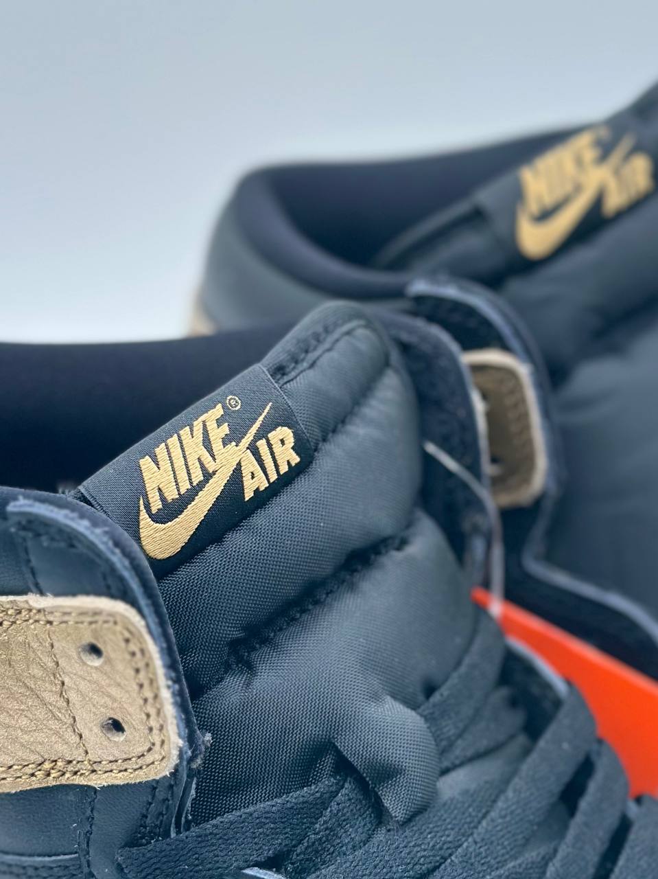 Jordan 1 High OG Black Metallic Gold