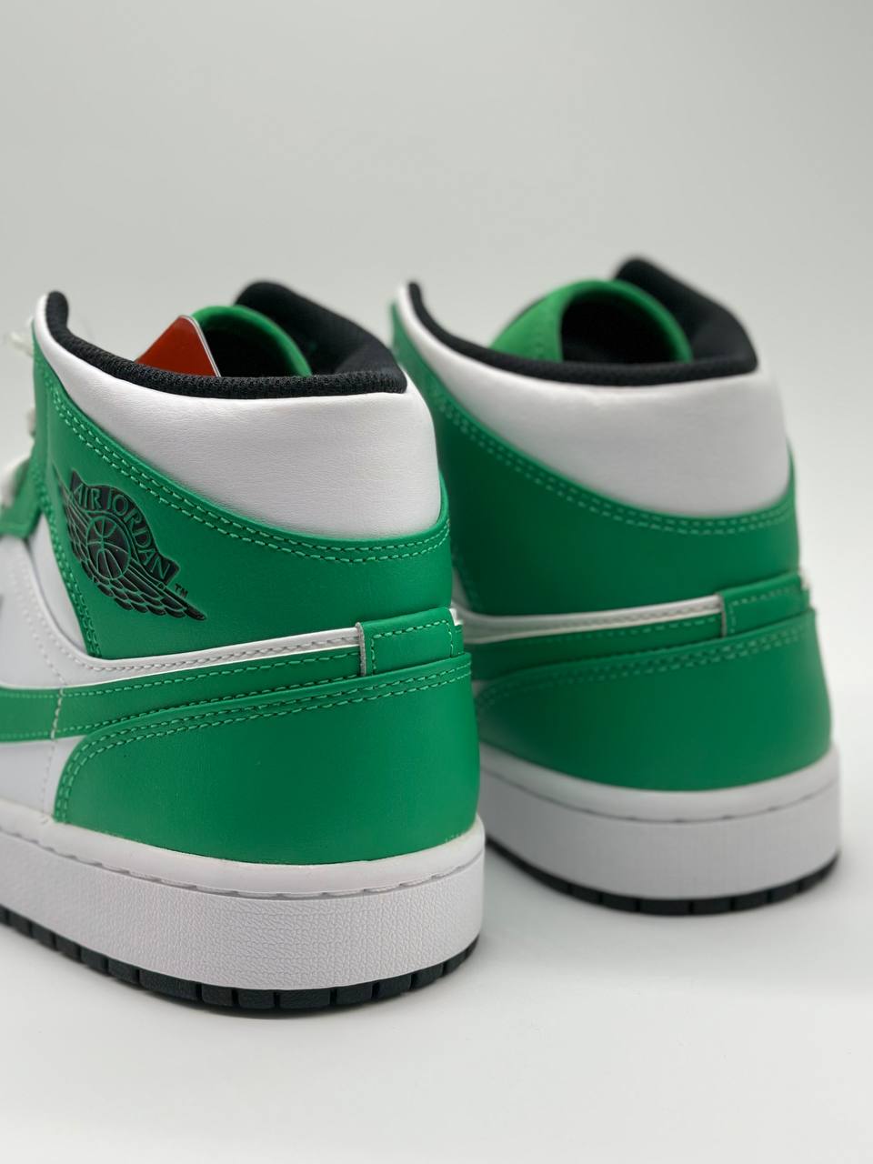 Zapatillas Jordan 1 Mid Lucky Green Talon