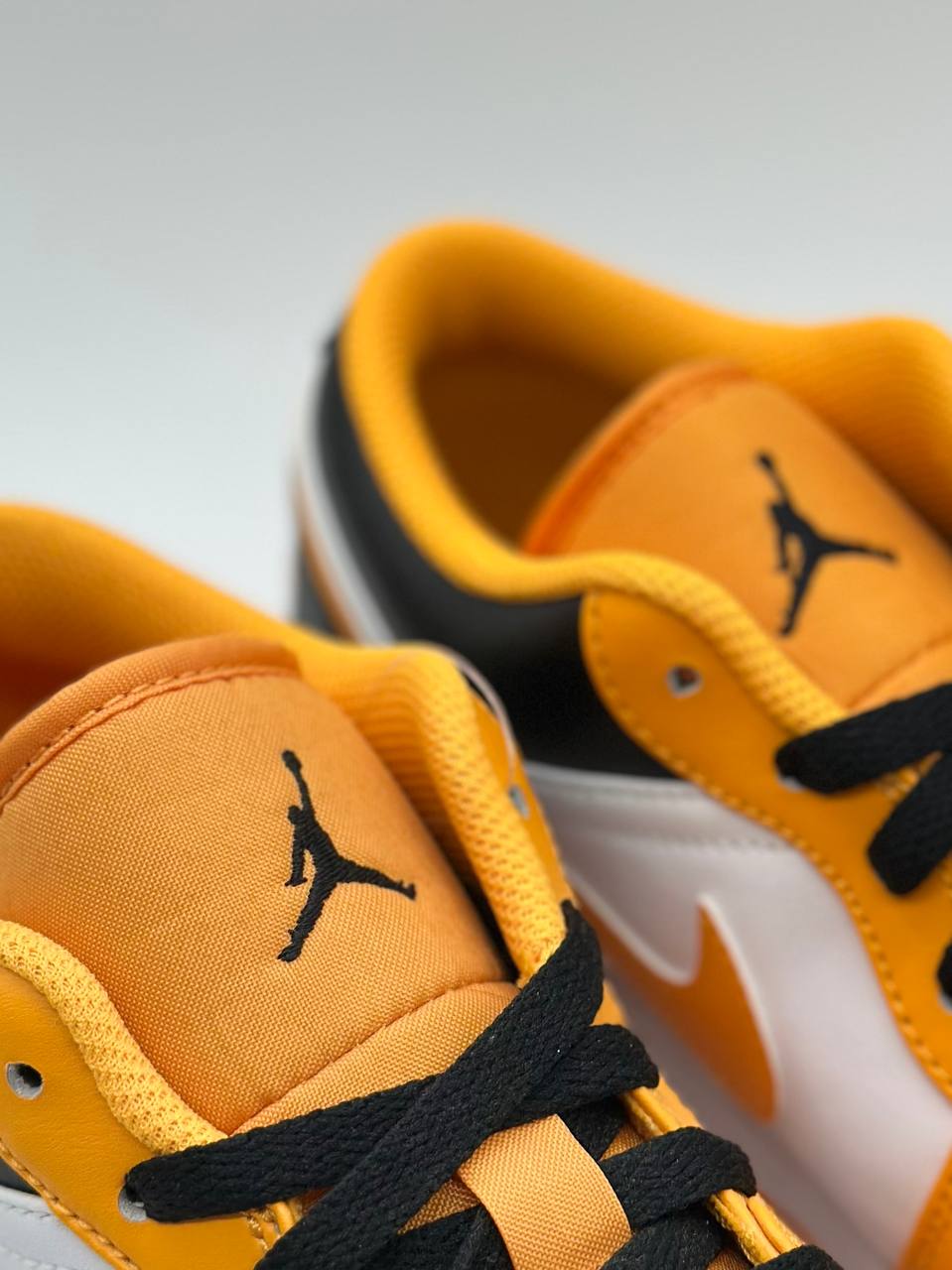 Zapatillas Jordan 1 Low Taxi