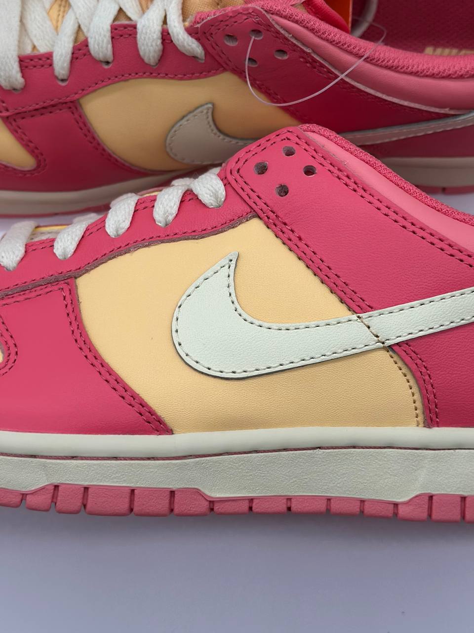 Zapatillas Nike Dunk Low Strawberry Peach Cream
