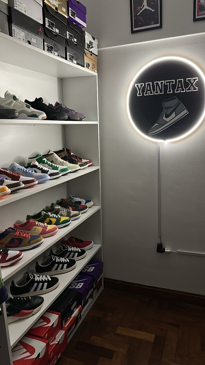 Yantax-Showroom