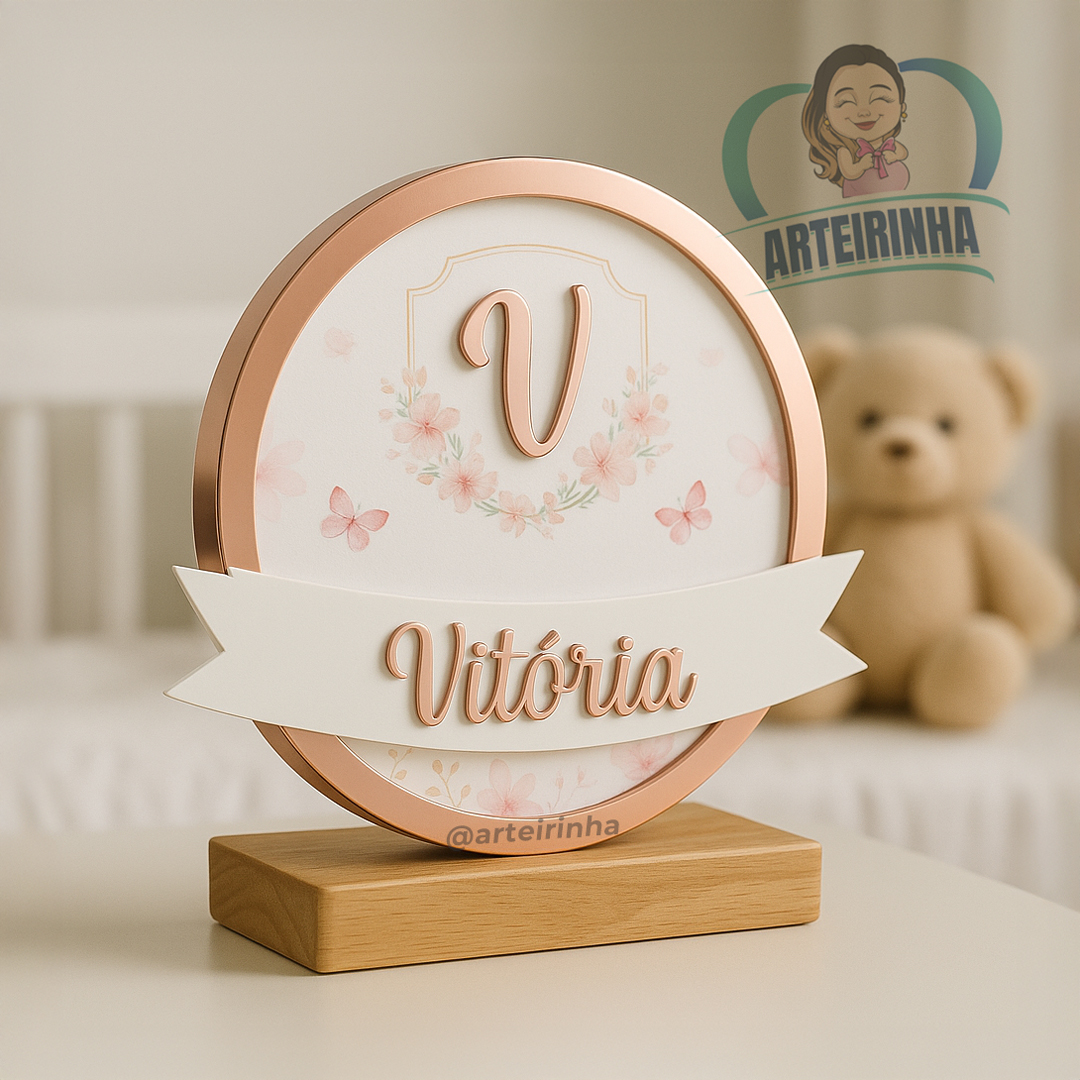 Porta maternidade no quarto