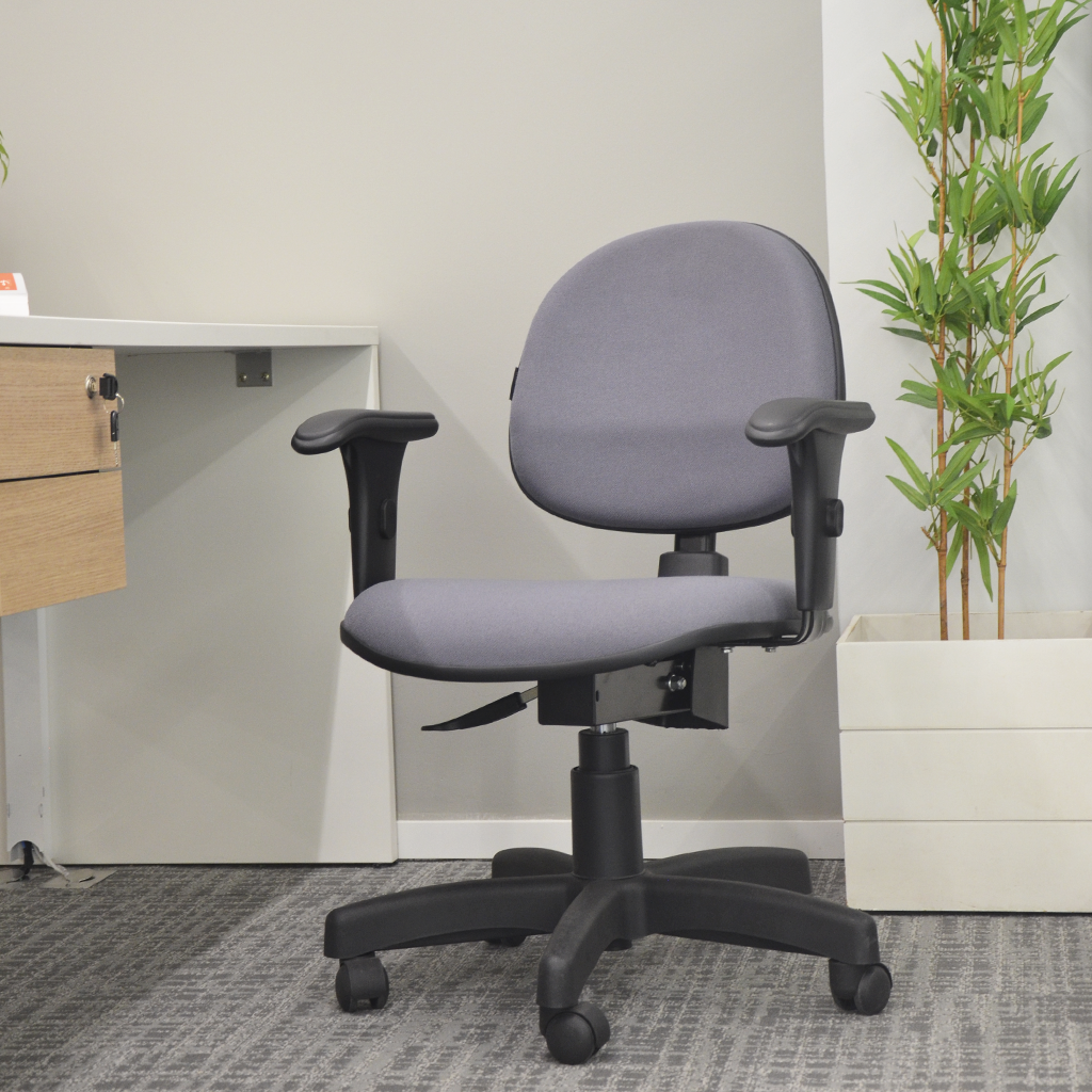 Design da Cadeira Mirage Fox Encosto regulável