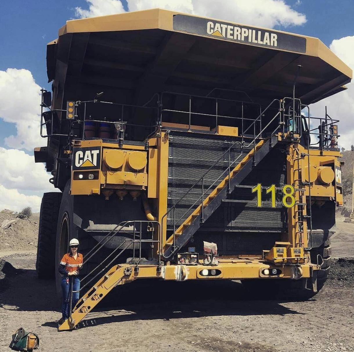 beneficios-curso-caex-caterpillar.jpeg