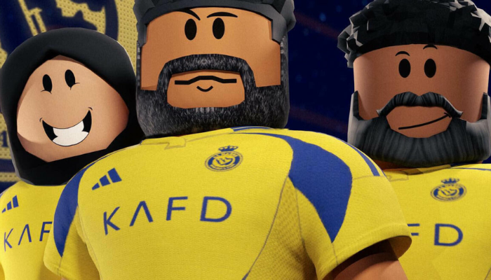 Camisa titular Al-Nassr Adidas 2024/25 versão jogador amarela com detalhes em azul.