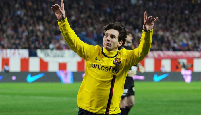 Camisa Barcelona retro Nike 2008/09 reserva amarela, usada por Messi e Iniesta na Tríplice Coroa.