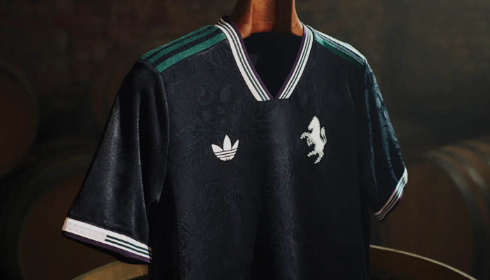 Terceira camisa da Juventus 2025/26 adidas preta com grafismo inspirado nos vinhedos de Piemonte.