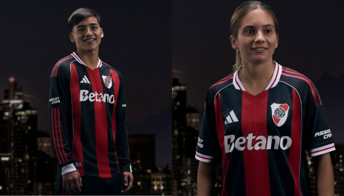 Camisa reserva River Plate Adidas 2025-2026 vermelha, preta e branca, inspirada no título do Campeonato Metropolitano de 1975