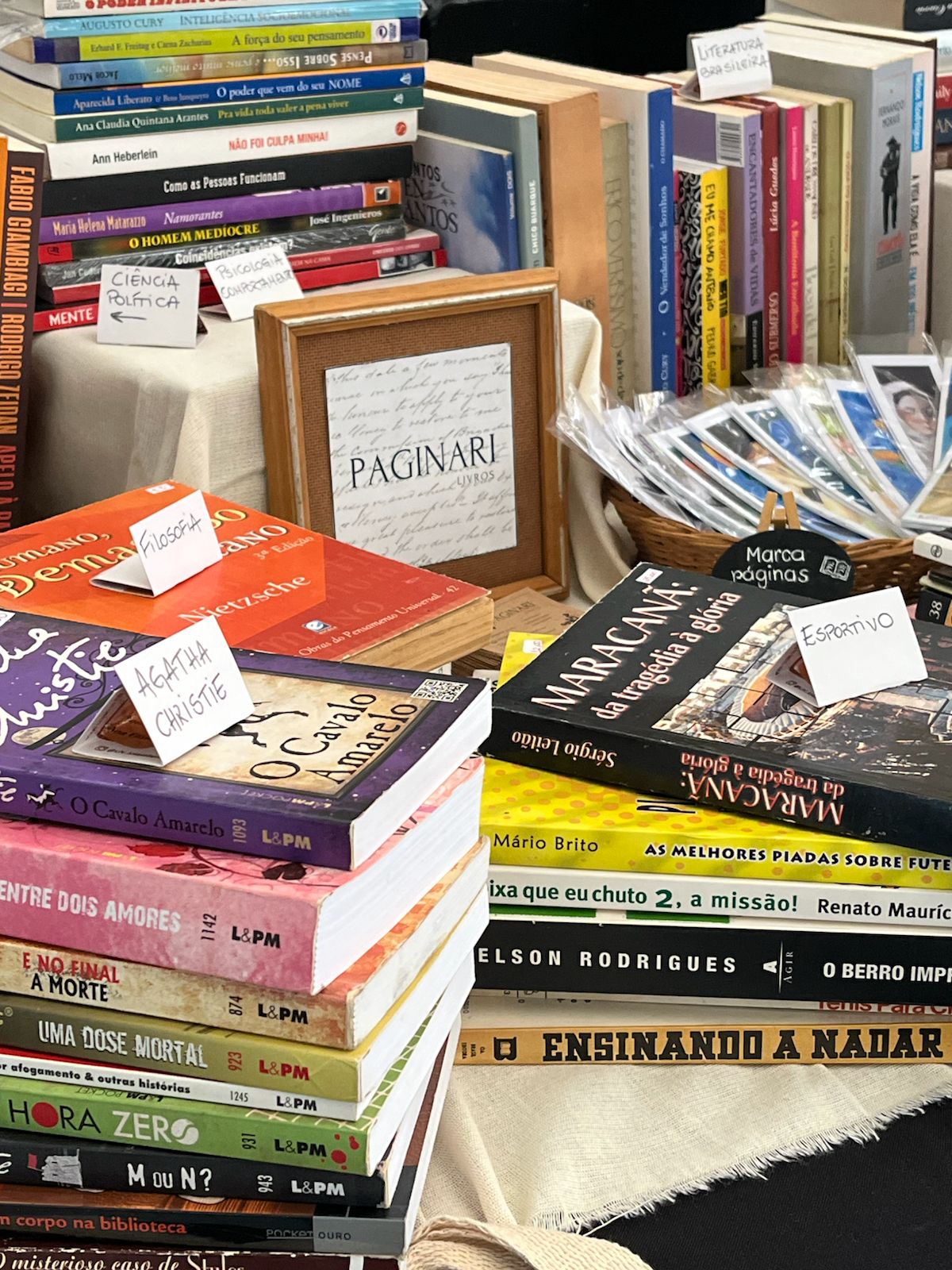 livros feira