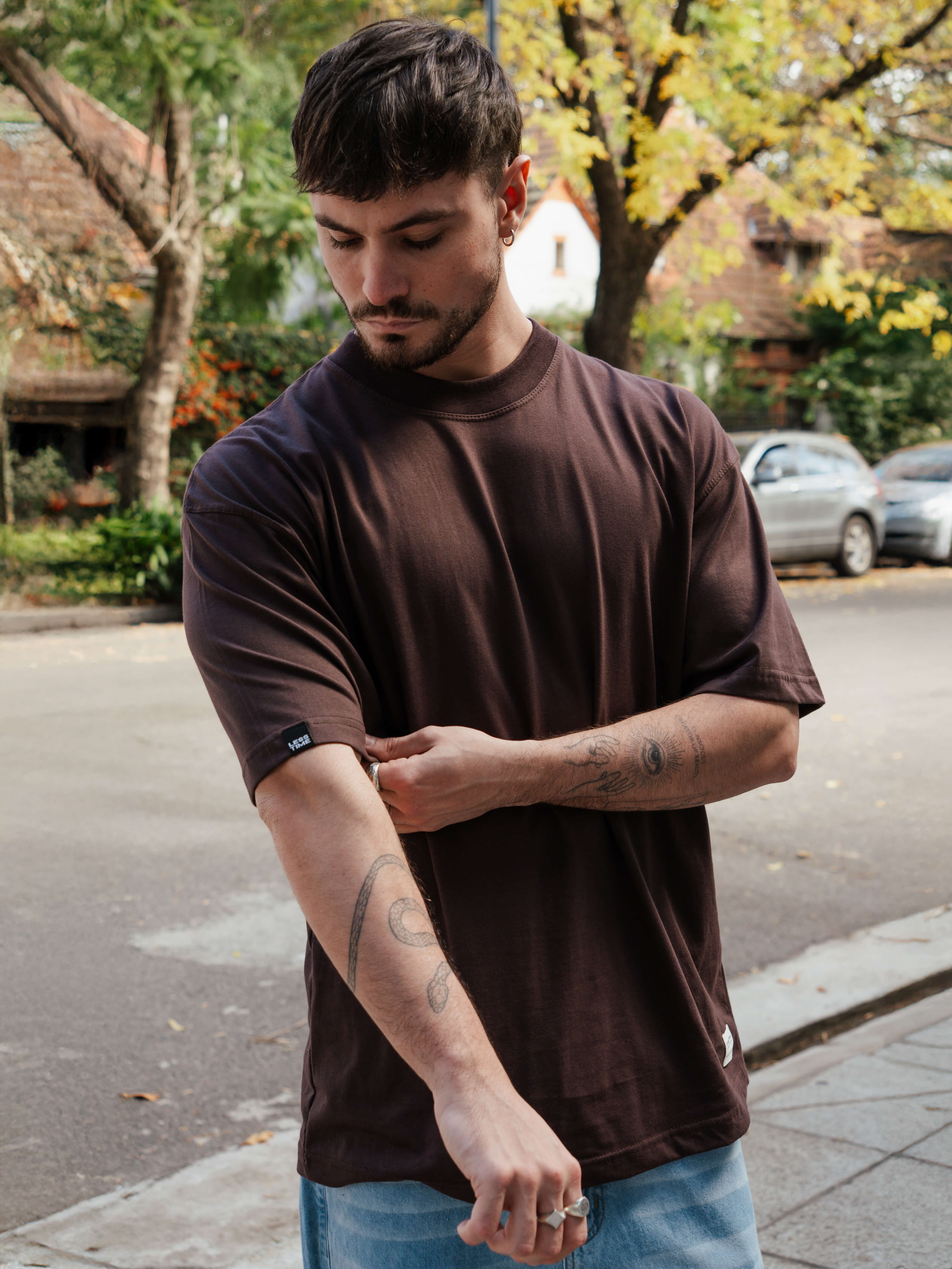 Remera Oversize Premium Rich Brown
