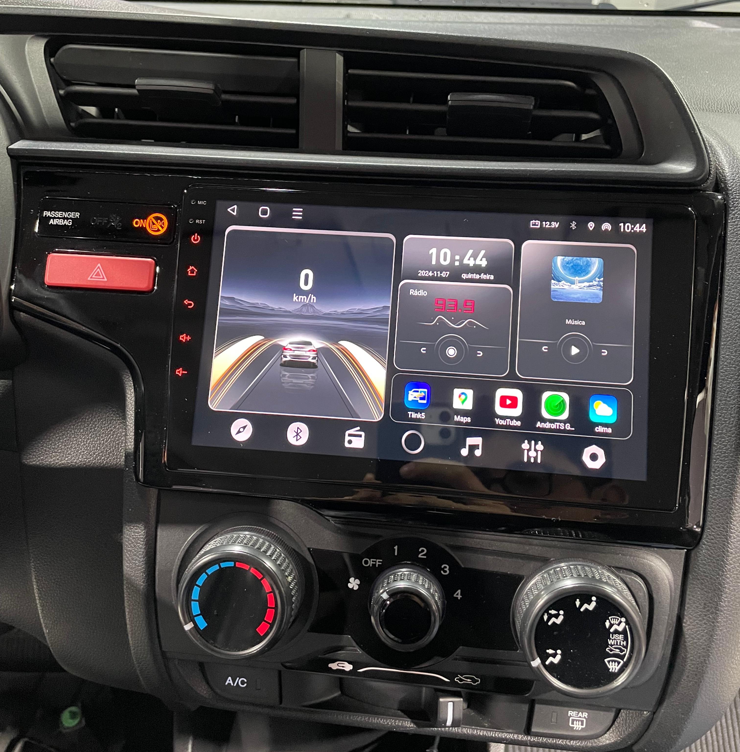 Honda Fit com Multim&iacute;dia Kascar Navpro