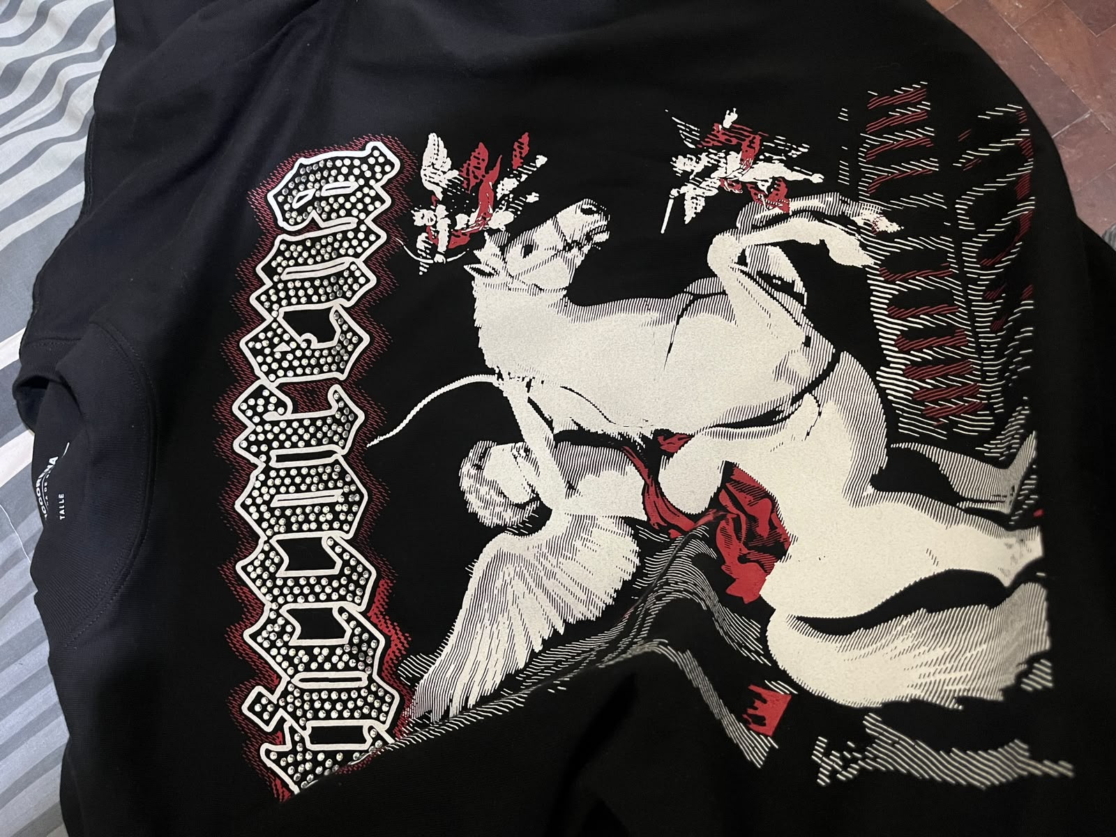 Detalle de los strass de la Warrior, foto de Mateo