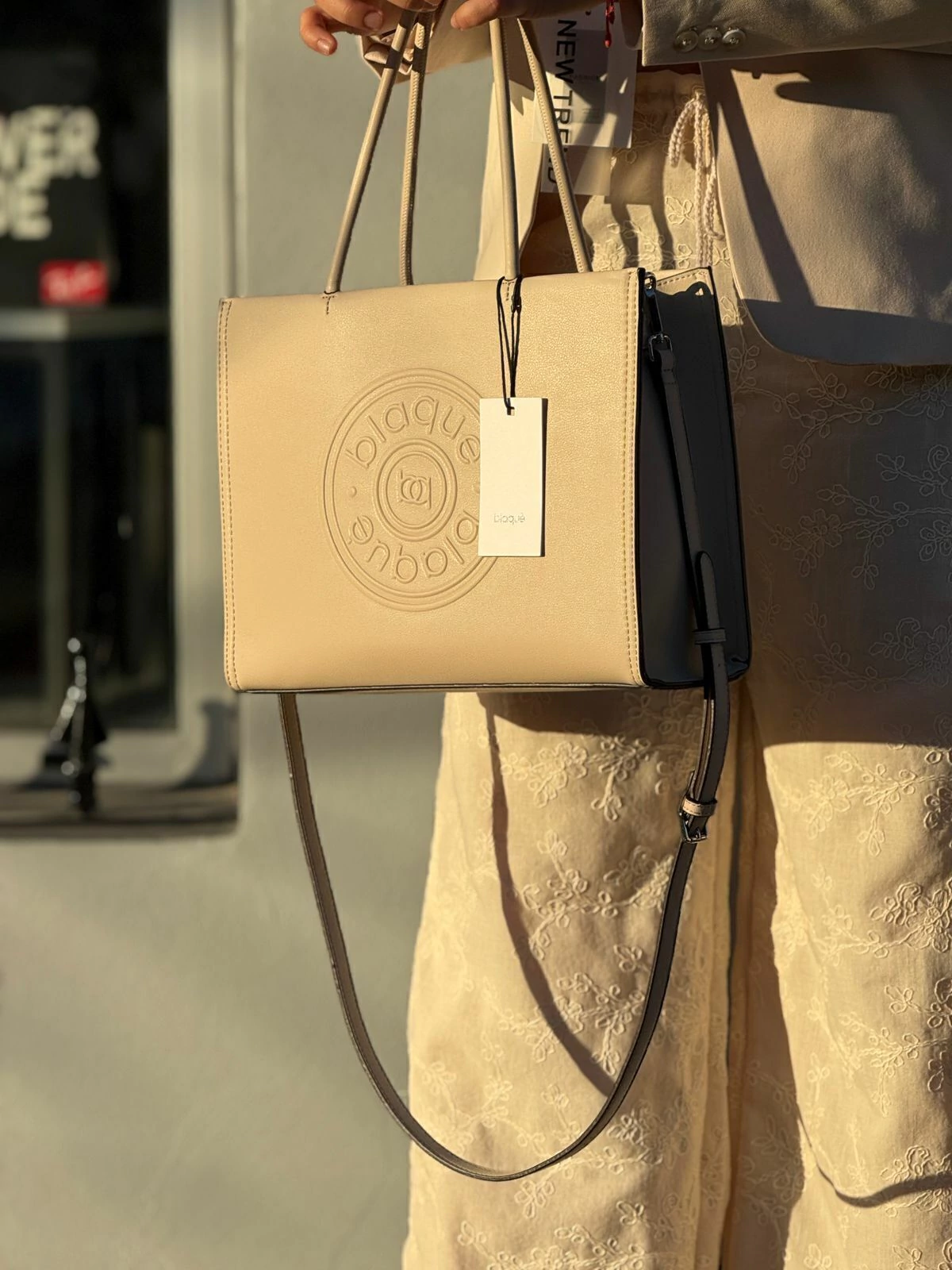 Banner de la categoría BLAQUÉ