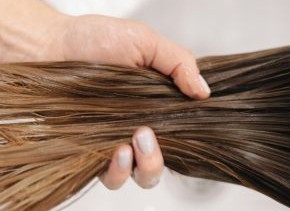 Diferença entre hidratação, nutrição e reconstrução capilar