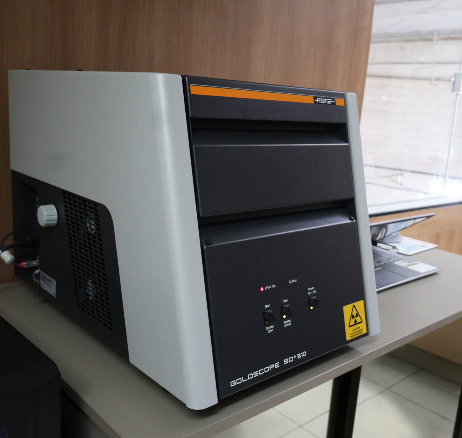 AEVI Galeria é confiável? Utiliza o analisador XRF para análise do ouro
