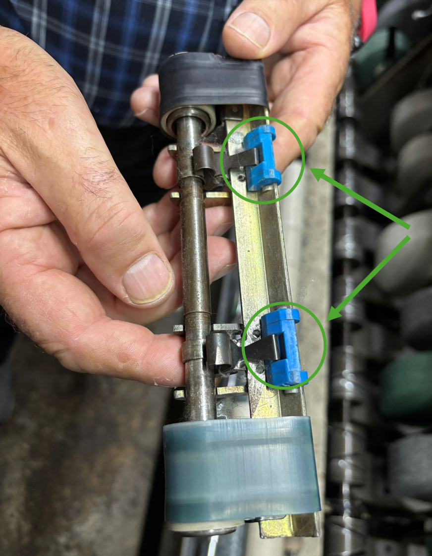 Piezas impresas en 3D para hilandería - encausadores y apiladores