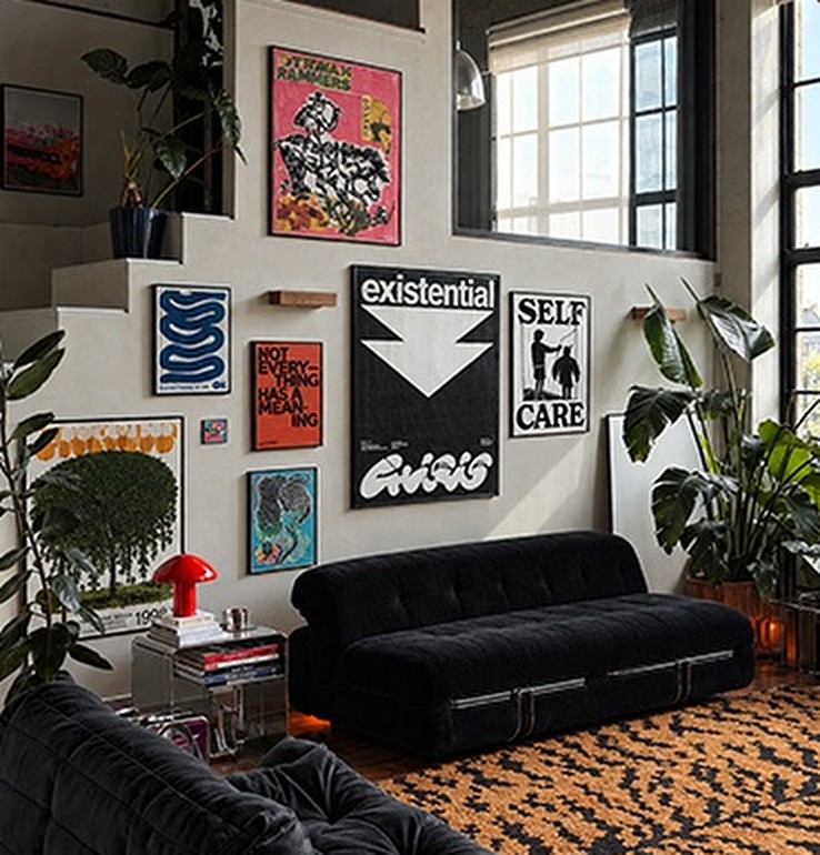 Wall Gallery Feature