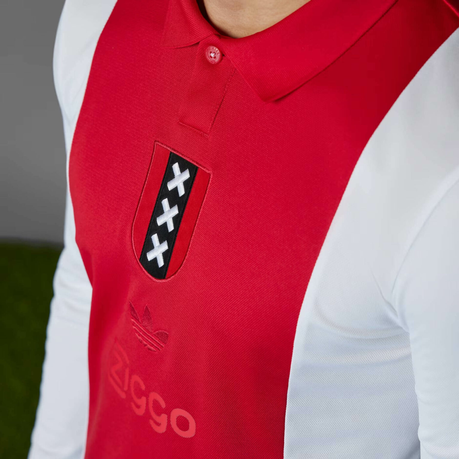 Camisa Ajax 125 Anos Comemorativa Adidas - costas/mangas e detalhes