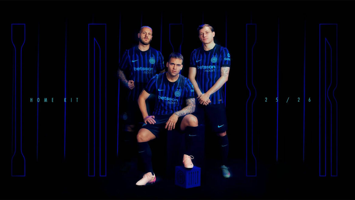 Camisa Inter de Mil&atilde;o Home 25/26 Torcedor Nike Masculina Preta e Azul Duas Estrelas