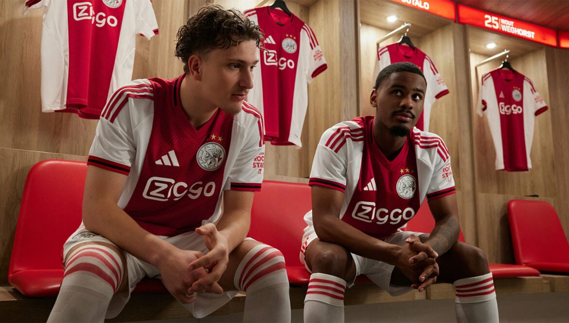 Camisa Ajax Home 2025/26 frente vermelha e branca