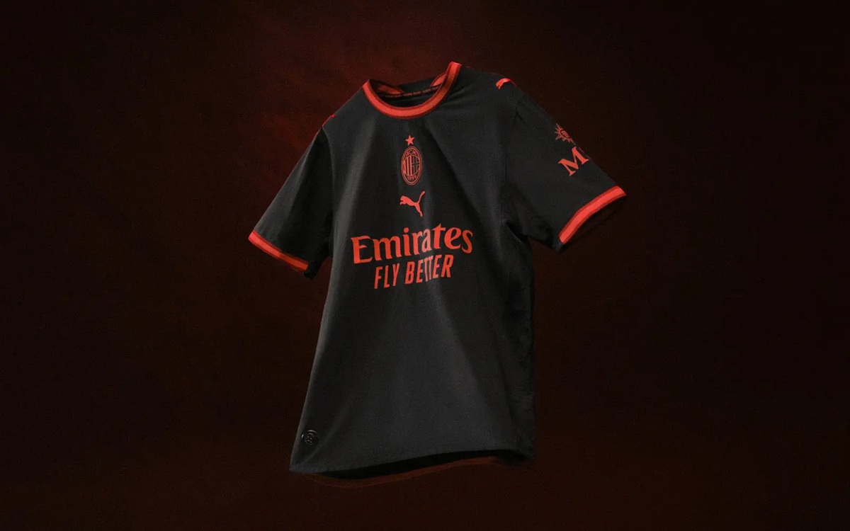 Camisa AC Milan Third 26/27 Torcedor Puma Masculina Preta com Detalhes Vermelhos
