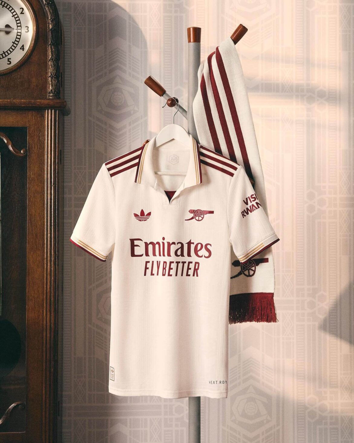 Camisa Arsenal Third 2025/26 Adidas Torcedor Masculina - Off-White