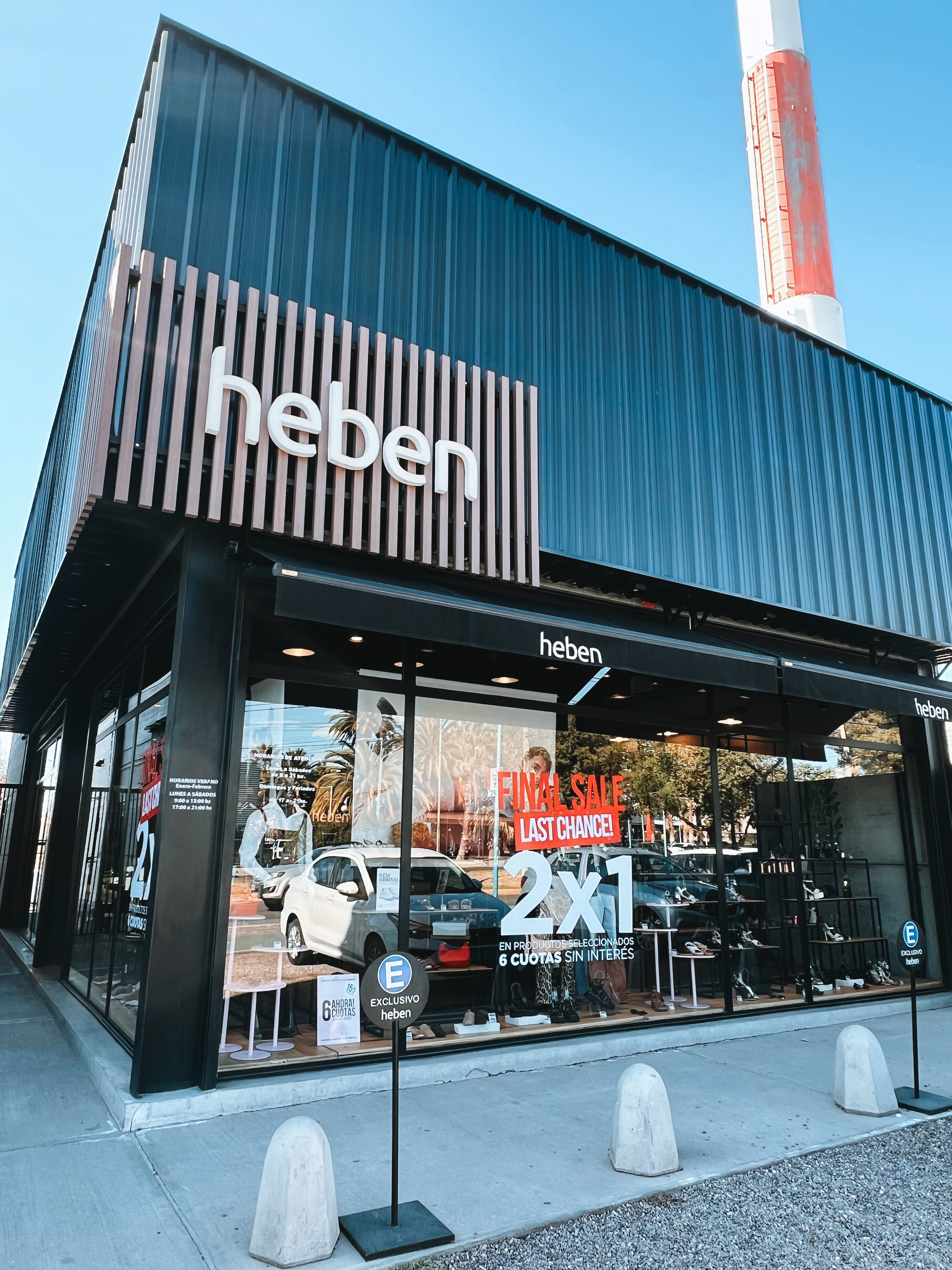 Frente a Palmares Open Mall