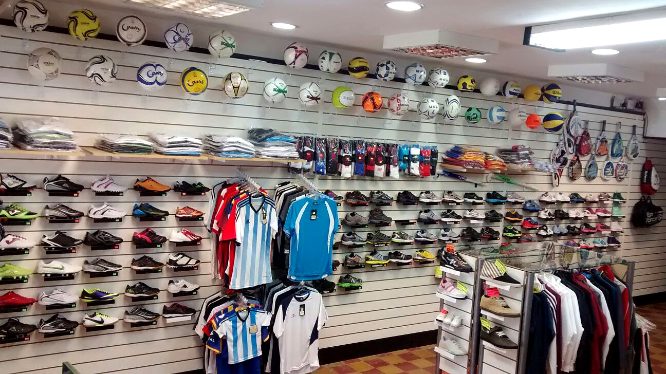 Interior del local Hay Equipo de General Alvear en 2013