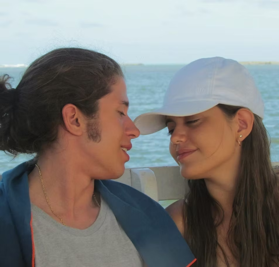 Davi e Vitória, fundadores da Capri